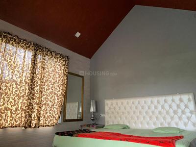 Bedroom Image of 3300 Sq.ft 5 BHK Builder Floor for sale in Royal Palms Villas, Goregaon East Mumbai for Rs. 24000000