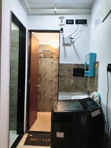 Common Bathroom Image of 635 Sq.ft 1 BHK Apartment / Flat for rent in VTP Leonara H Building, Mahalunge Pune for Rs. 26000