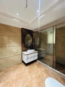 Bathroom Image of 2700 Sq.ft 4 BHK Builder Floor for sale in Ansal Versalia, Sector 67 Gurgaon for Rs. 24500000