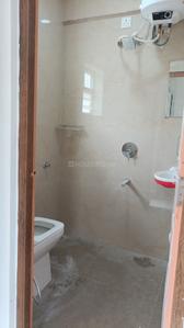 Bathroom Image of 1200 Sq.ft 1 BHK Apartment / Flat for rent in Kadugodi Bengaluru for Rs. 22000