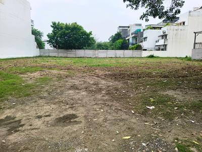 Image of 360 Sq.ft Residential Plot / Land for sale in Unitech Nirvana Country, Sector 50, Gurgaon for Rs. 159500000