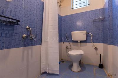 Bathroom Image of 1100 Sq.ft 2 BHK Apartment / Flat for rent in Bellandur Bengaluru for Rs. 54000