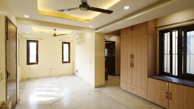 Bedroom Image of 3200 Sq.ft 3 BHK Builder Floor for rent in Sector 36 Noida for Rs. 85000