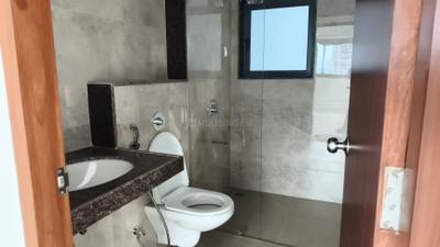 Image of 1500 Sq.ft 3 BHK Apartment / Flat for sale in Amanora Elevate Tower 47, Hadapsar, Pune for Rs. 19800000