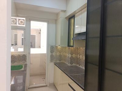 Kitchen Image of 800 Sq.ft 2 BHK Apartment / Flat for sale in Sector 63 Gurgaon for Rs. 11100000