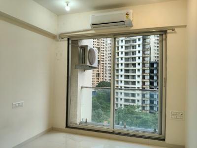 Bedroom Image of 1105 Sq.ft 3 BHK Apartment / Flat for rent in Kasarvadavali Thane for Rs. 45000