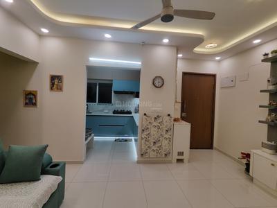 2 BHK Flat