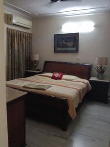 Bedroom Image of 1500 Sq.ft 3 BHK Apartment / Flat for sale in Gangotri Enclave , Alaknanda New Delhi for Rs. 33000000