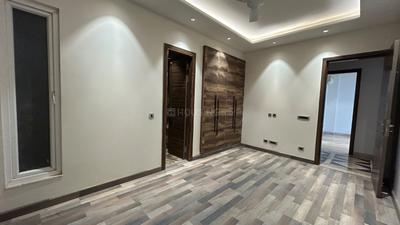 Bedroom Image of 2400 Sq.ft 4 BHK Builder Floor for sale in DLF Phase 2 Gurgaon for Rs. 55000000