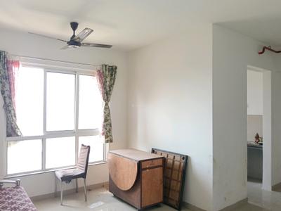 Living Room Image of 700 Sq.ft 2 BHK Apartment / Flat for sale in Kasarvadavali Thane for Rs. 9600000