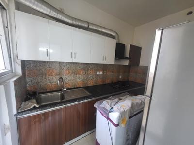 Kitchen Image of 900 Sq.ft 2 BHK Apartment / Flat for rent in Hero Homes, Sector 104 Gurgaon for Rs. 38000