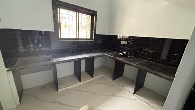 Kitchen Image of 2500 Sq.ft 3 BHK Duplex for sale in Tifra Bilaspur for Rs. 10500000