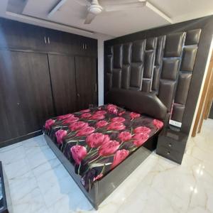 Bedroom Image of 1200 Sq.ft 3 BHK Builder Floor for sale in Karol Bagh New Delhi for Rs. 15000000