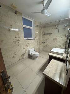 Bathroom Image of 2800 Sq.ft 4 BHK Builder Floor for rent in New Friends Colony New Delhi for Rs. 295000