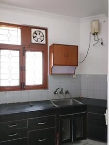 Kitchen Image of 1800 Sq.ft 3 BHK Apartment / Flat for sale in Hilansh.       Hilansh Apartment.    Dwarka Sector 10.    , Sector 10 Dwarka New Delhi for Rs. 33500000