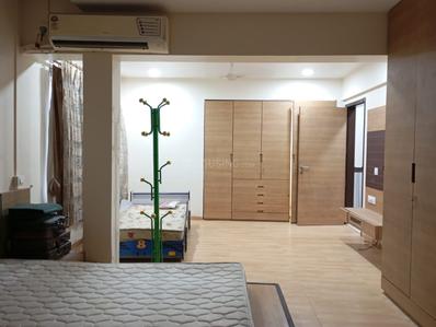 Bedroom Image of 3200 Sq.ft 4 BHK Independent House for rent in Diamond Garden, Chembur Mumbai for Rs. 275000