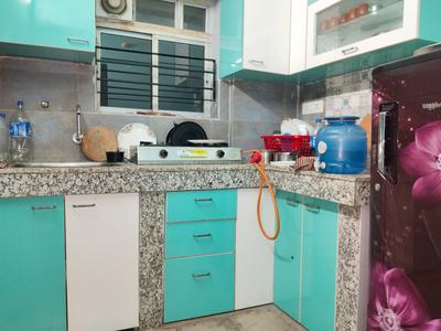 Kitchen Image of 1300 Sq.ft 3 BHK Apartment / Flat for sale in Picnic Garden Kolkata for Rs. 7400000