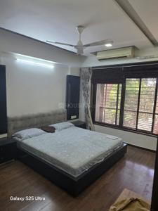 Bedroom Image of 3200 Sq.ft 3 BHK Apartment / Flat for rent in Old Wadaj Ahmedabad for Rs. 70000