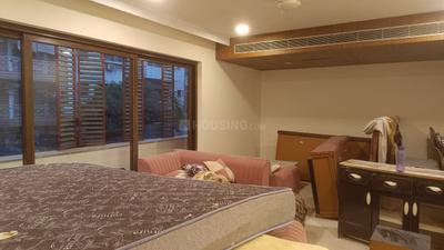Bedroom Image of 2600 Sq.ft 4 BHK Builder Floor for rent in South Extension II New Delhi for Rs. 300000