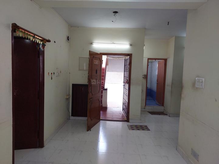 2 BHK 915 Sqft Flat for sale at West Mambalam, Chennai Property ID