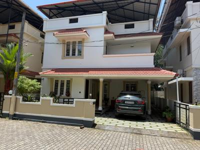Image of 2000 Sq.ft 3 BHK Villa for sale in Relcon Midtown Villas, Kaloor, Kochi for Rs. 19000000