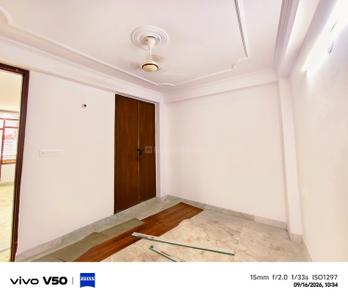 Bedroom Image of 1150 Sq.ft 3 BHK Apartment / Flat for sale in Saket New Delhi for Rs. 7200000