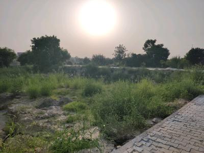Image of 1800 Sq.ft Residential Plot / Land for sale in Pandav Nagar, Ghaziabad for Rs. 14000001