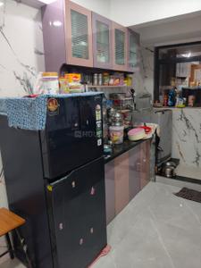 Kitchen Image of 1100 Sq.ft 2 BHK Apartment / Flat for rent in Roongta Grandezza Apartment, Govind Nagar Nashik for Rs. 20000