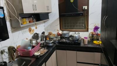 Kitchen Image of 900 Sq.ft 3 BHK Apartment / Flat for sale in Shalimar Garden Ghaziabad for Rs. 7400000