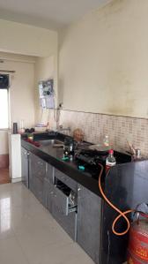 Kitchen Image of 950 Sq.ft 2 BHK Apartment / Flat for rent in Amanora Park Town Pune for Rs. 35000