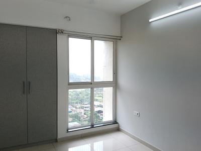 Bedroom Image of 1100 Sq.ft 3 BHK Apartment / Flat for rent in Godrej Emerald, Kasarvadavali Thane for Rs. 45000