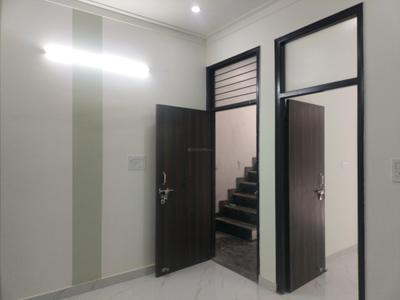 Living Room Image of 800 Sq.ft 2 BHK Apartment / Flat for sale in CI Golf City, Kambakshpur Noida for Rs. 3054000