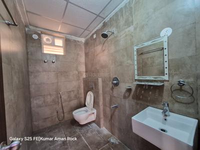 Bathroom Image of 1200 Sq.ft 2 BHK Apartment / Flat for rent in Argora Ranchi for Rs. 18000