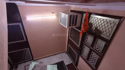 Balcony Image of 714 Sq.ft 2 BHK Builder Floor for sale in Shahdara New Delhi for Rs. 2800000