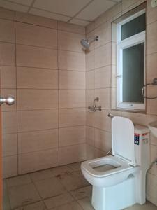 Common Bathroom Image of 1100 Sq.ft 2 BHK Apartment / Flat for sale in Tata Eureka Park Phase 1, Sector 150 Noida for Rs. 12000000