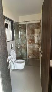 Bathroom Image of 3240 Sq.ft 6 BHK Apartment / Flat for rent in Shreepati Coronet, Mazgaon Mumbai for Rs. 240000