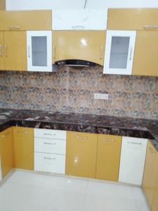 Kitchen Image of 1500 Sq.ft 2 BHK Builder Floor for rent in Chinhat Lucknow for Rs. 14000