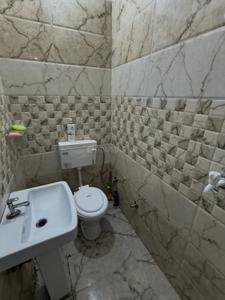 Bathroom Image of 380 Sq.ft 1 RK Builder Floor for rent in Sector 127 Mohali for Rs. 12000