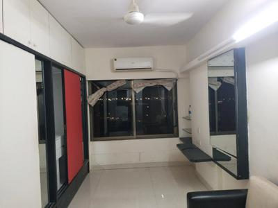 Bedroom Image of 800 Sq.ft 2 BHK Apartment / Flat for rent in Dosti Eastern Bay, Wadala Mumbai for Rs. 105000