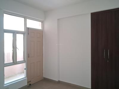 Bedroom Image of 1295 Sq.ft 3 BHK Apartment / Flat for sale in Supertech Cape Town, Sector 74 Noida for Rs. 14000000