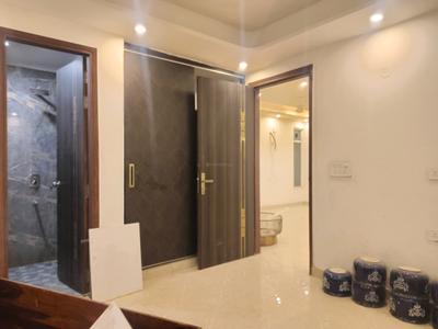 Bedroom Image of 2000 Sq.ft 4 BHK Apartment / Flat for sale in Freedom Fighters Enclave New Delhi for Rs. 18000000