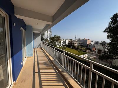 Balcony Image of 1800 Sq.ft 3 BHK Apartment / Flat for sale in Pacific Golf Estate, Kulhan Dehradun for Rs. 18500000