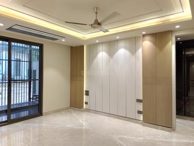 Bedroom Image of 4500 Sq.ft 4 BHK Builder Floor for sale in Greater Kailash I New Delhi for Rs. 180000000