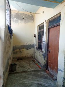 Balcony Image of 900 Sq.ft 3 BHK Builder Floor for sale in Dayal Bagh Agra for Rs. 3000000
