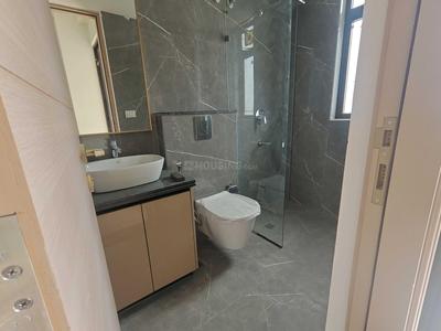 Bathroom Image of 1650 Sq.ft 3 BHK Apartment / Flat for sale in Whiteland Blissville, Sector 76 Gurgaon for Rs. 21000000