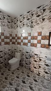 Bathroom Image of 1650 Sq.ft 3 BHK Apartment / Flat for rent in Kodambakkam Chennai for Rs. 46000