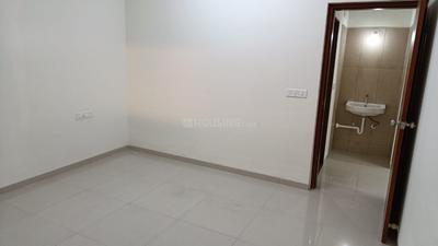 Image of 800 Sq.ft 2 BHK Apartment / Flat for rent in Skyi Songbirds , Bhugaon, Pune for Rs. 25000