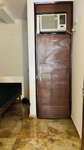 Bedroom Image of 450 Sq.ft 1 BHK Builder Floor for rent in Kotla Mubarakpur New Delhi for Rs. 20500