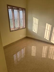 Bedroom Image of 630 Sq.ft 2 BHK Builder Floor for rent in Nasiyanur Erode for Rs. 8500