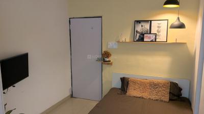 Bedroom Image of 400 Sq.ft 1 RK Apartment / Flat for rent in Popular Heights 2, Koregaon Park Pune for Rs. 23000